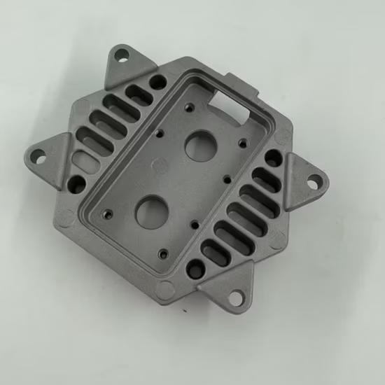 OEM 精密金属 ADC12 アルミニウム合金ラジエーター圧力金型コールド チャンバー ダイカスト